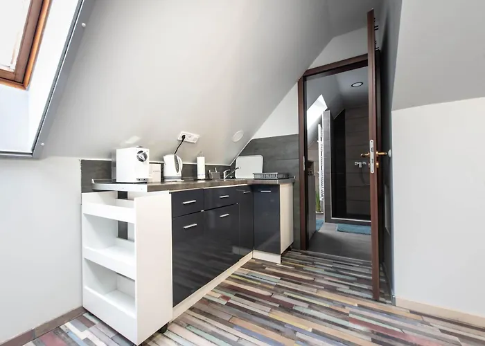 Buzavirag Appartement